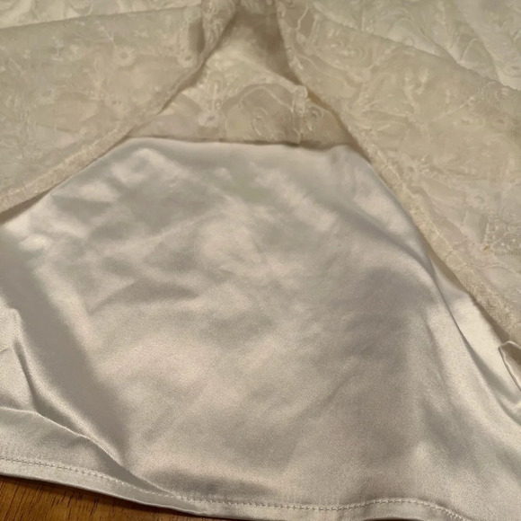 Kensie lined lace mini dress, size Large - Picture 5 of 8